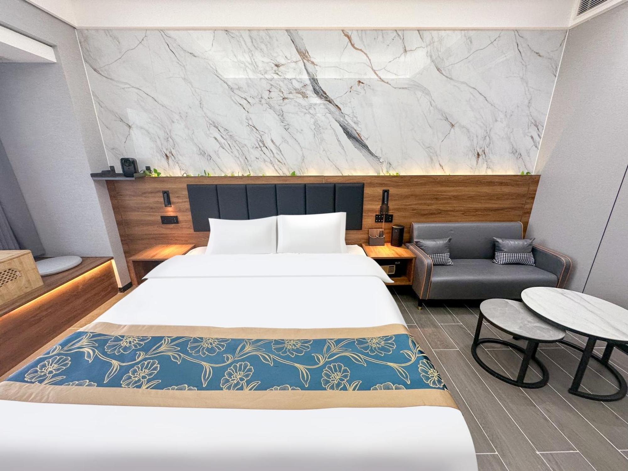 Xingyin Cloudy Hotel Guangzhou Changgang Subway Station - Free Shuttle Bus To Canton Fair Complex During Canton Fair Period 외부 사진